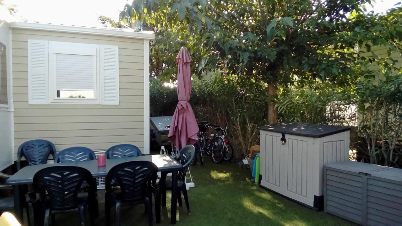 Camping Le Montourey Azur 78 Hotel Fréjus Exterior foto